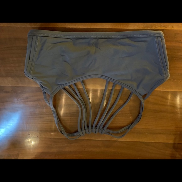 Lulu Lemon Sports Bra - Picture 2 of 2